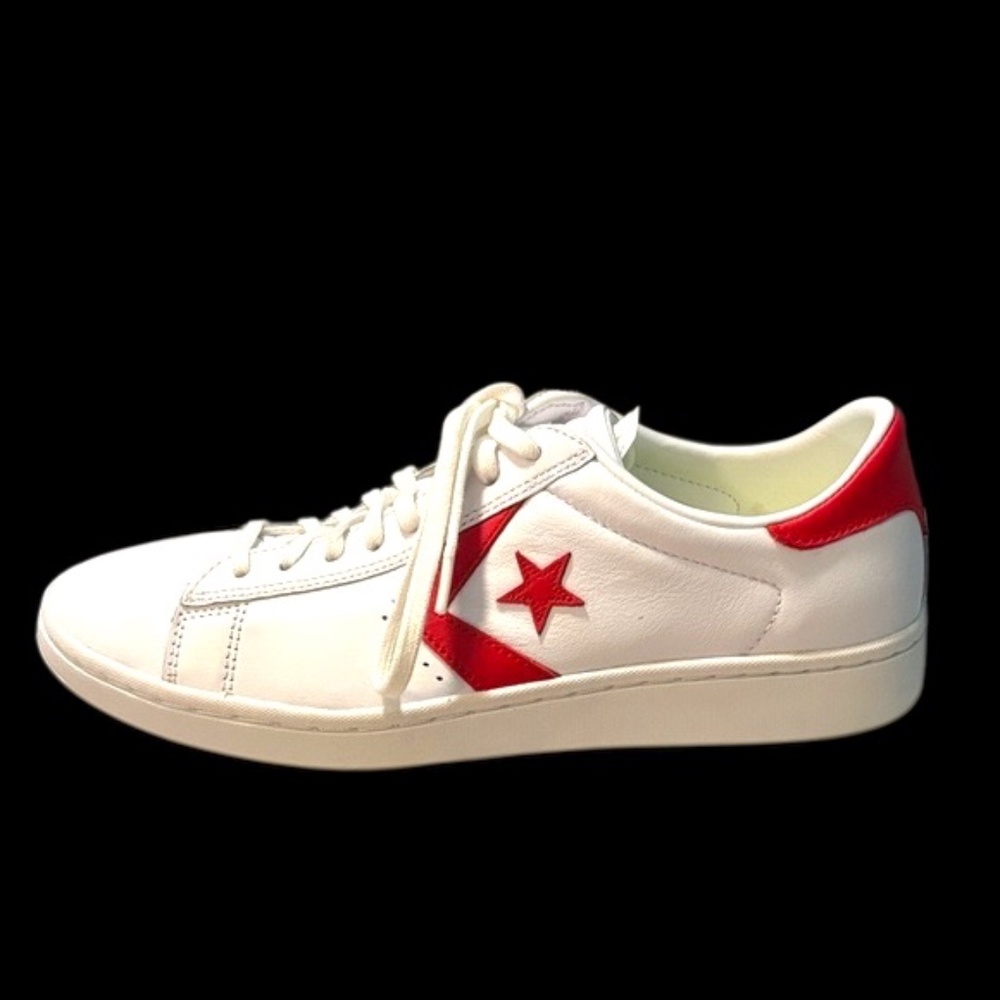 NWOT-Women’s Converse Pro Leather LP Ox Low Top Sneakers in White w/ Red Accents - Picture 12 of 12